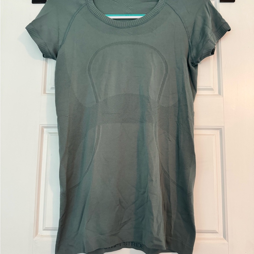 Lululemon Athletica Swiftly Tee - 8